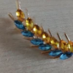 Beaut&Berry Ear of Wheat Brooches for Women Rhinestone Blue and Yellow Plant Pins 5-Color Unisex Casual Accessories Gifts photo review