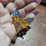 New Sparkling Rhinestone Ear of Wheat Brooches for Women Unisex Plant Pins 4-color Available Casual Party Accessories Gifts photo review