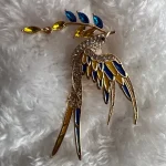 Beaut&Berry Sparkling Peace Dove Brooch for Women Rhinestone Ear of Wheat Pin Ukraine Casual Accessory Gift photo review