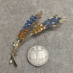 Beaut&Berry Ear of Wheat Brooches for Women Rhinestone Blue and Yellow Plant Pins 5-Color Unisex Casual Accessories Gifts photo review