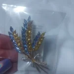 New Three head Rhinestone Ear of Wheat Brooches for Women Unisex Botanical Pins 2-color Available Casual Party Accessories Gifts photo review