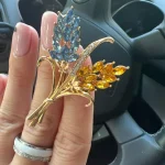 New Sparkling Rhinestone Ear of Wheat Brooches for Women Unisex Plant Pins 4-color Available Casual Party Accessories Gifts photo review