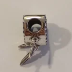 Hot Sale 925 Silver Chameleon Firefly Charm Fits Original Pandora Charm Bracelet Silver 925 Charm Beads DIY Boutique Jewelry photo review