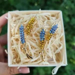 Beaut&Berry Rhinestone Ear of Wheat Brooches for Women Blue and Yellow Plant Pins Unisex Office Party Casual Accessories Gifts photo review