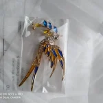 Beaut&Berry Sparkling Peace Dove Brooch for Women Rhinestone Ear of Wheat Pin Ukraine Casual Accessory Gift photo review