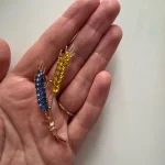 Beaut&Berry Trendy Ear of Wheat Brooches for Women Rhinestone Blue and Yellow Plant Pins 5-Color Unisex Casual Accessories Gifts photo review