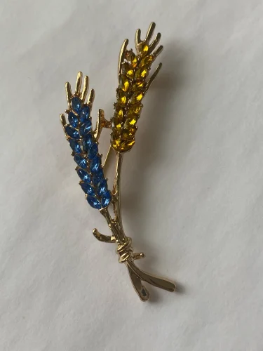 Beaut&Berry Ear of Wheat Brooches for Women Rhinestone Blue and Yellow Plant Pins 5-Color Unisex Casual Accessories Gifts photo review