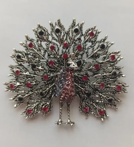 Women's Rhinestone Peacock Bird Brooches Unisex Animal Pins Multicolor Casual Party Accessories Gifts photo review