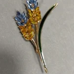 Beaut&Berry Ear of Wheat Brooches for Women Rhinestone Blue and Yellow Plant Pins 5-Color Unisex Casual Accessories Gifts photo review