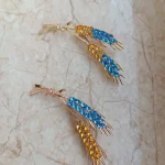 Beaut&Berry Rhinestone Ear of Wheat Brooches for Women Blue and Yellow Plant Pins Unisex Office Party Casual Accessories Gifts photo review