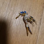 Beaut&Berry Sparkling Peace Dove Brooch for Women Rhinestone Ear of Wheat Pin Ukraine Casual Accessory Gift photo review